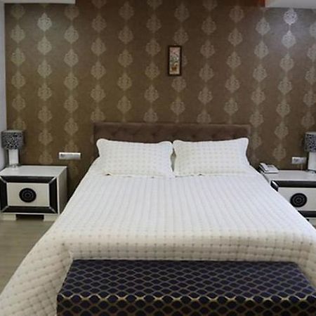 Mugla Hotel Bagian luar foto